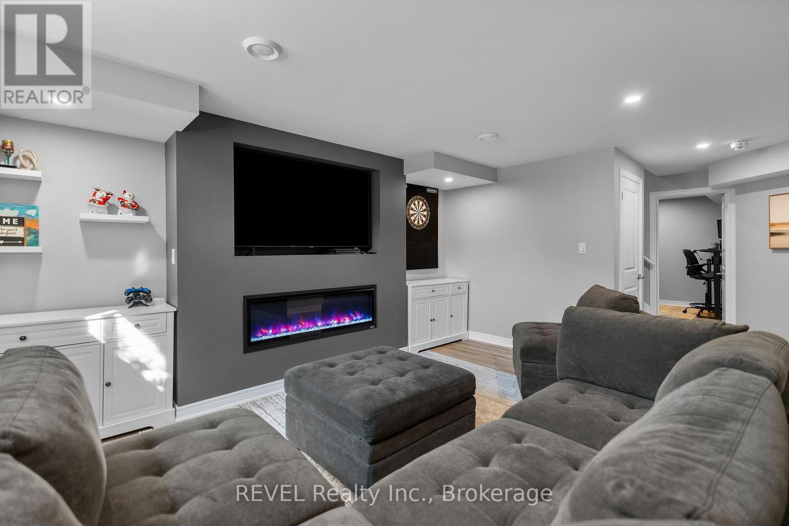 477 Silverwood Avenue, Welland (Coyle Creek), Ontario  L3C 0C6 - Photo 35 - X12464712