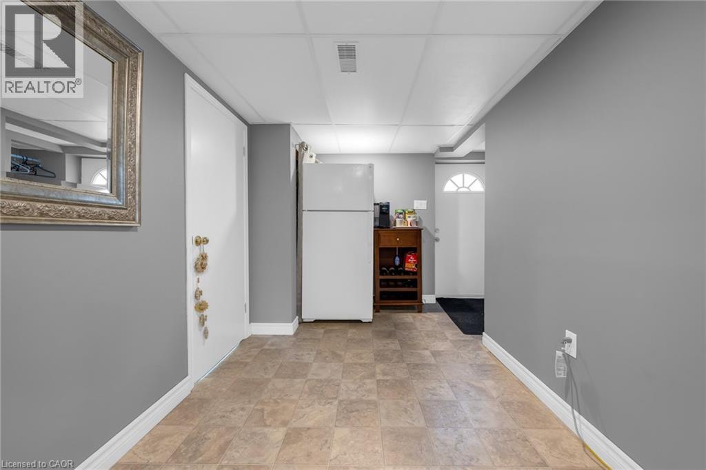 33 Rosedale Avenue, St. Catharines, Ontario  L2P 1Y6 - Photo 25 - 40779284