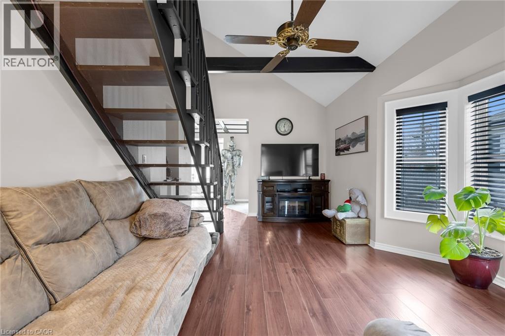 33 Rosedale Avenue, St. Catharines, Ontario  L2P 1Y6 - Photo 9 - 40779284