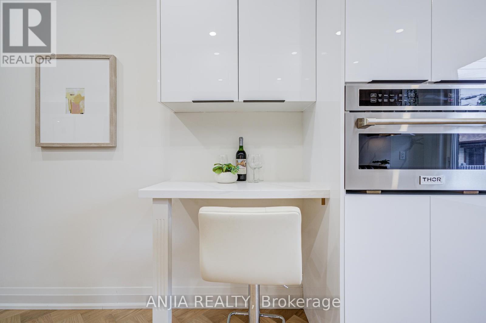 126 Grace Street, Toronto, Ontario  M6J 2S2 - Photo 17 - C12464685