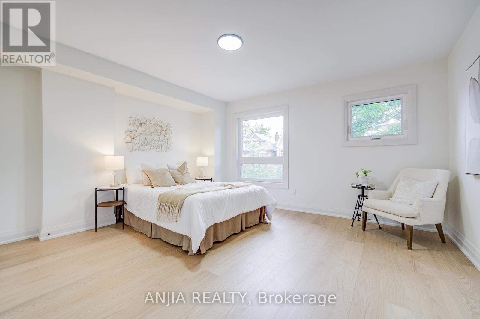 126 Grace Street, Toronto, Ontario  M6J 2S2 - Photo 19 - C12464685