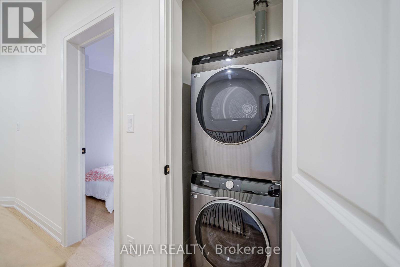 126 Grace Street, Toronto, Ontario  M6J 2S2 - Photo 22 - C12464685