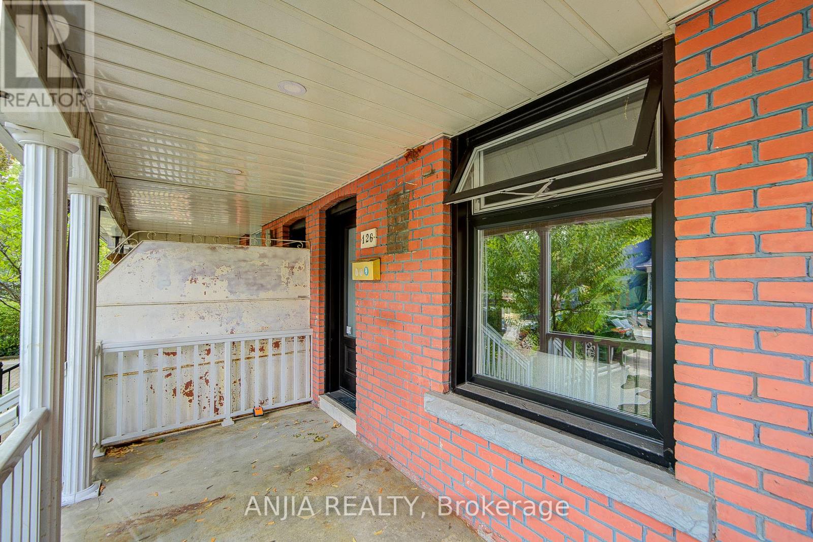 126 Grace Street, Toronto, Ontario  M6J 2S2 - Photo 3 - C12464685