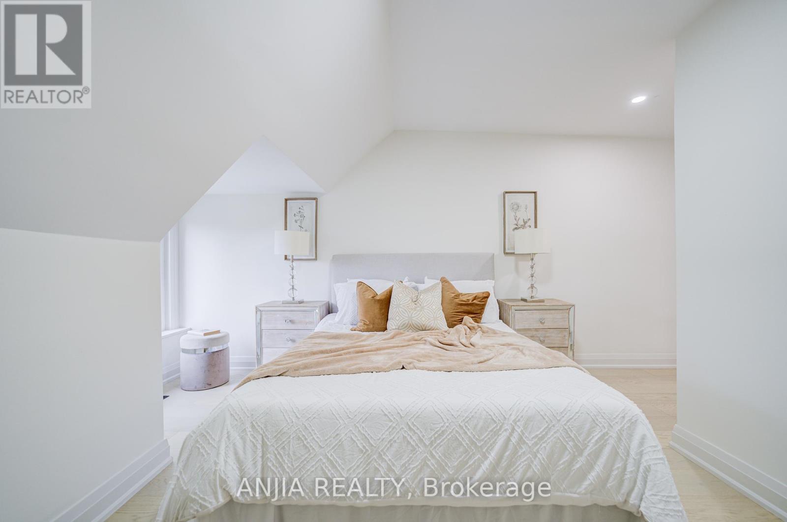 126 Grace Street, Toronto, Ontario  M6J 2S2 - Photo 30 - C12464685