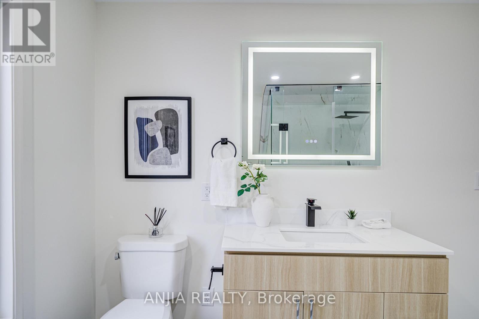 126 Grace Street, Toronto, Ontario  M6J 2S2 - Photo 33 - C12464685