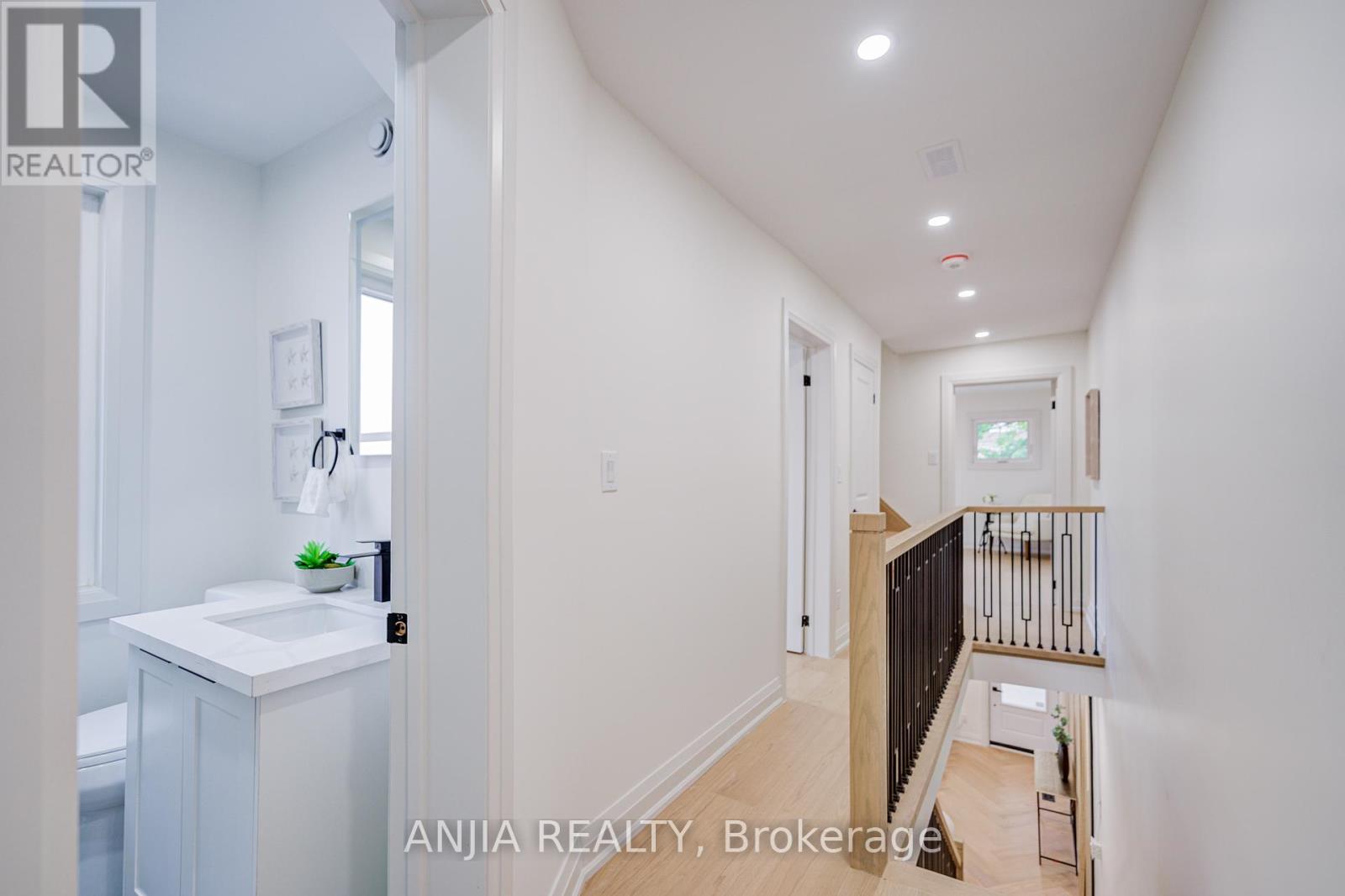 126 Grace Street, Toronto, Ontario  M6J 2S2 - Photo 35 - C12464685