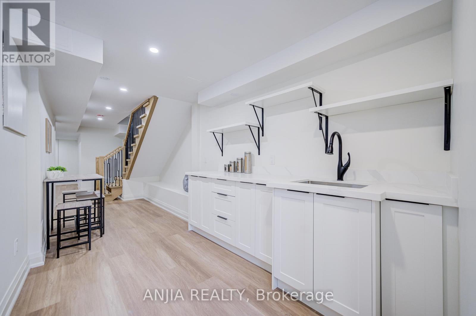 126 Grace Street, Toronto, Ontario  M6J 2S2 - Photo 38 - C12464685