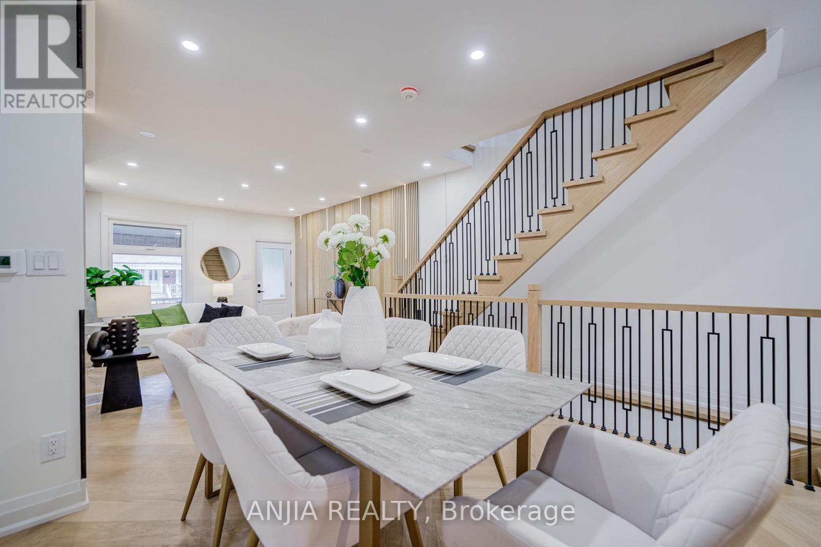 126 Grace Street, Toronto, Ontario  M6J 2S2 - Photo 9 - C12464685