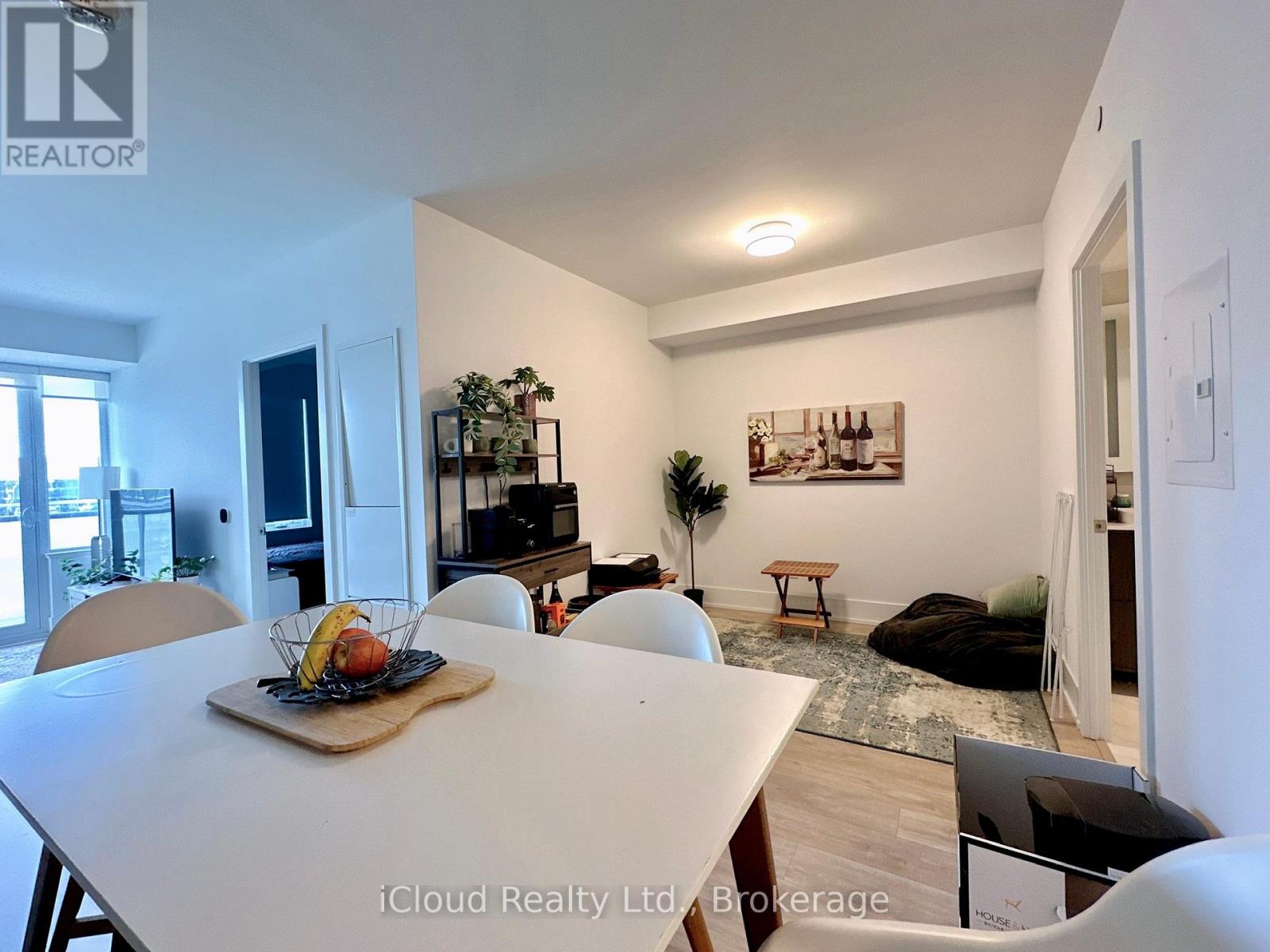 901 - 480 Front Street W, Toronto, Ontario  M5V 0V6 - Photo 4 - C12464710