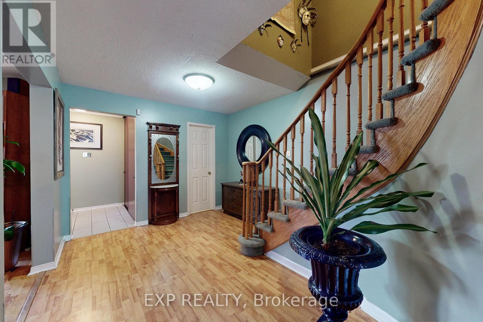 905 Rambleberry Avenue, Pickering, Ontario  L1V 5Y1 - Photo 13 - E12464696
