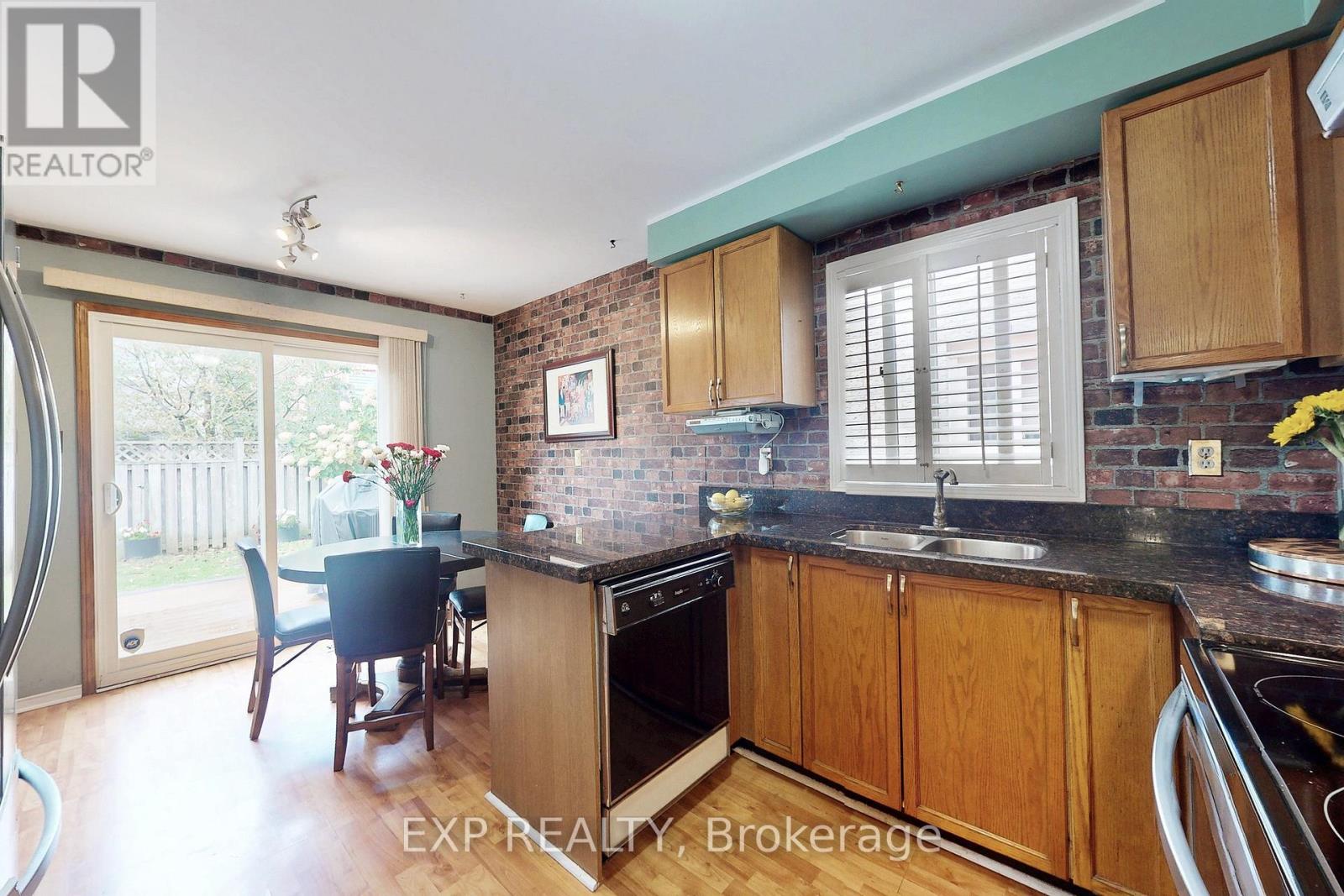 905 Rambleberry Avenue, Pickering, Ontario  L1V 5Y1 - Photo 8 - E12464696