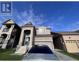 438 KWAPIS BOULEVARD, Newmarket, Ontario