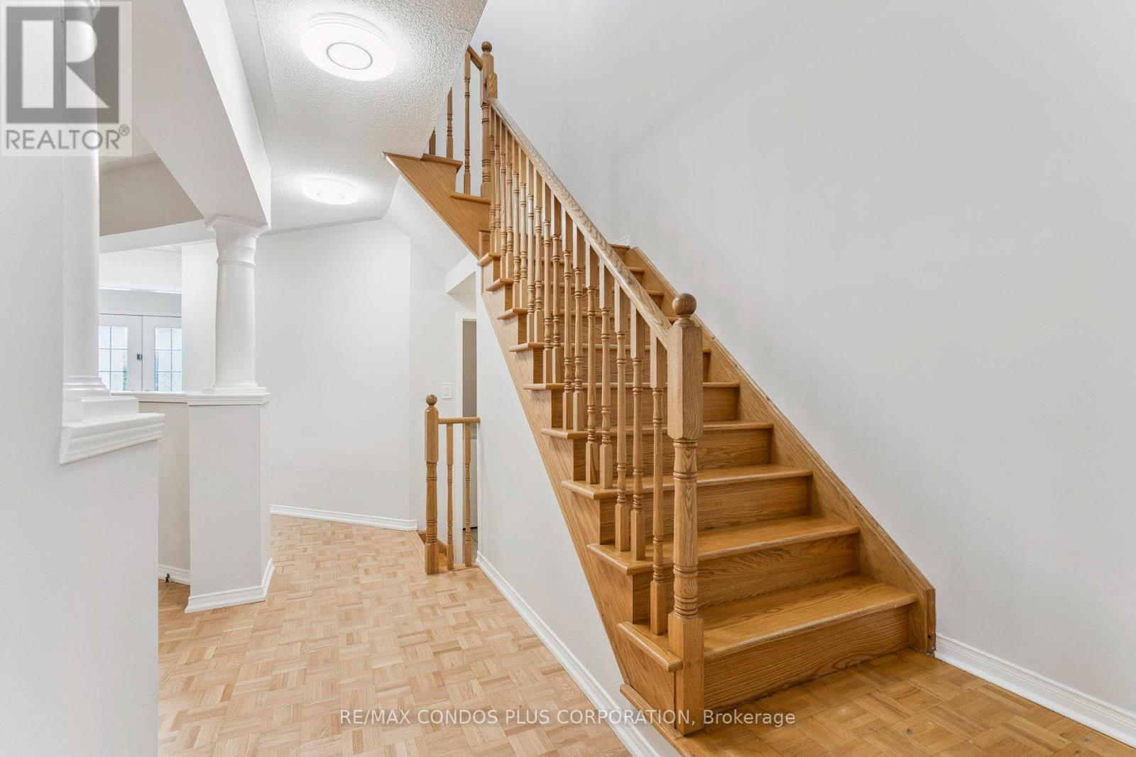 289 Deepsprings Crescent, Vaughan (Vellore Village), Ontario  L6A 3L6 - Photo 11 - N12464704