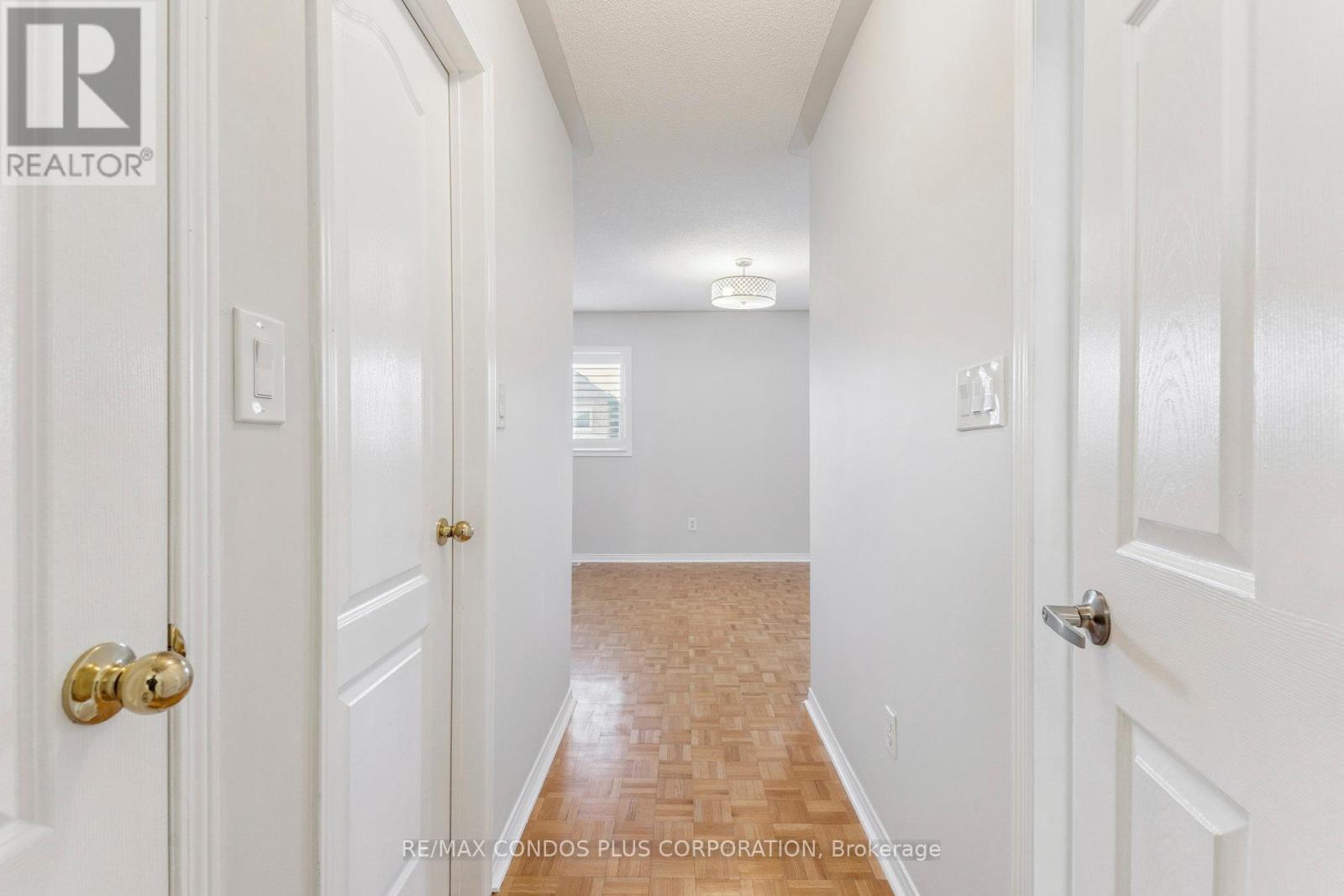 289 Deepsprings Crescent, Vaughan (Vellore Village), Ontario  L6A 3L6 - Photo 13 - N12464704