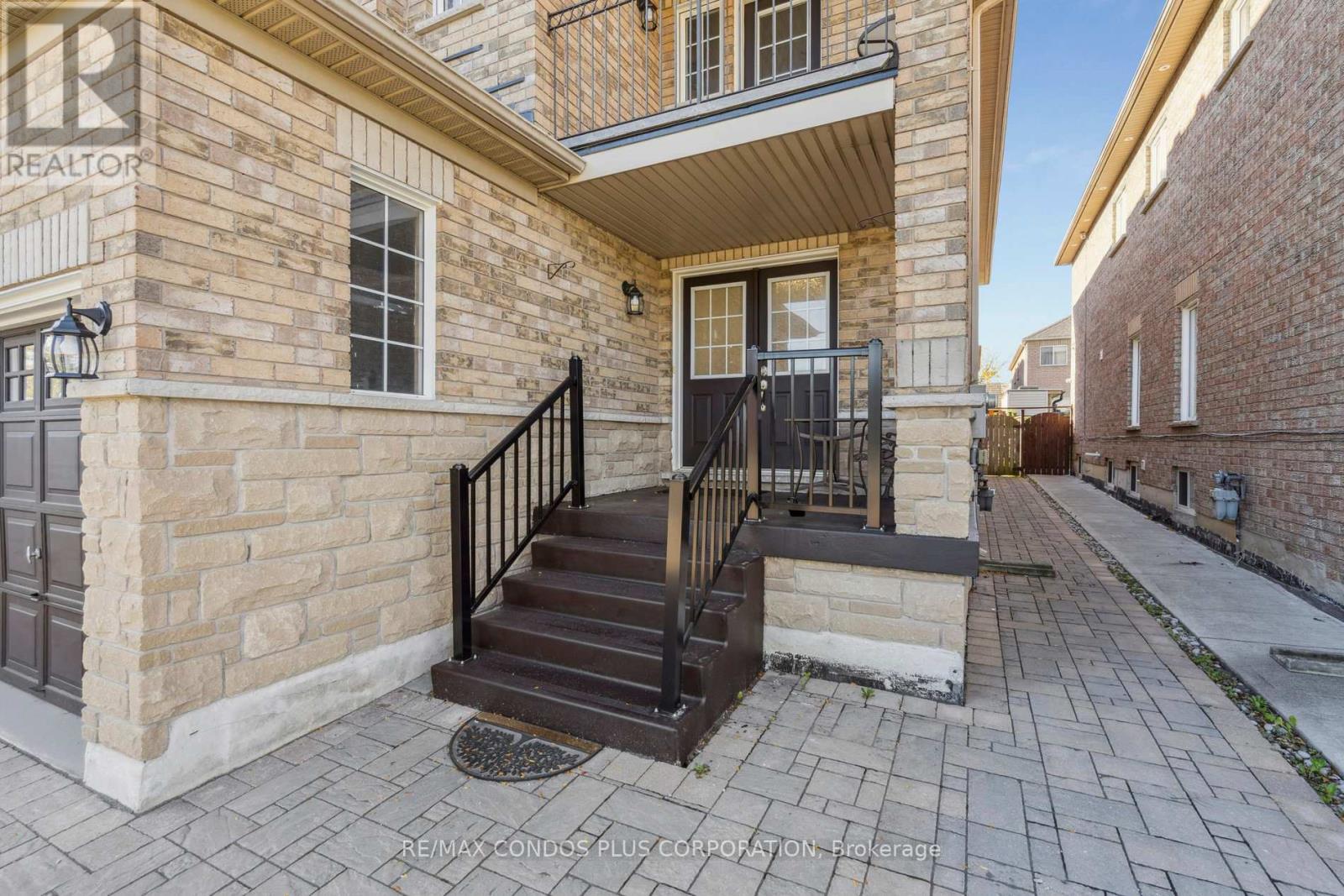 289 Deepsprings Crescent, Vaughan (Vellore Village), Ontario  L6A 3L6 - Photo 2 - N12464704