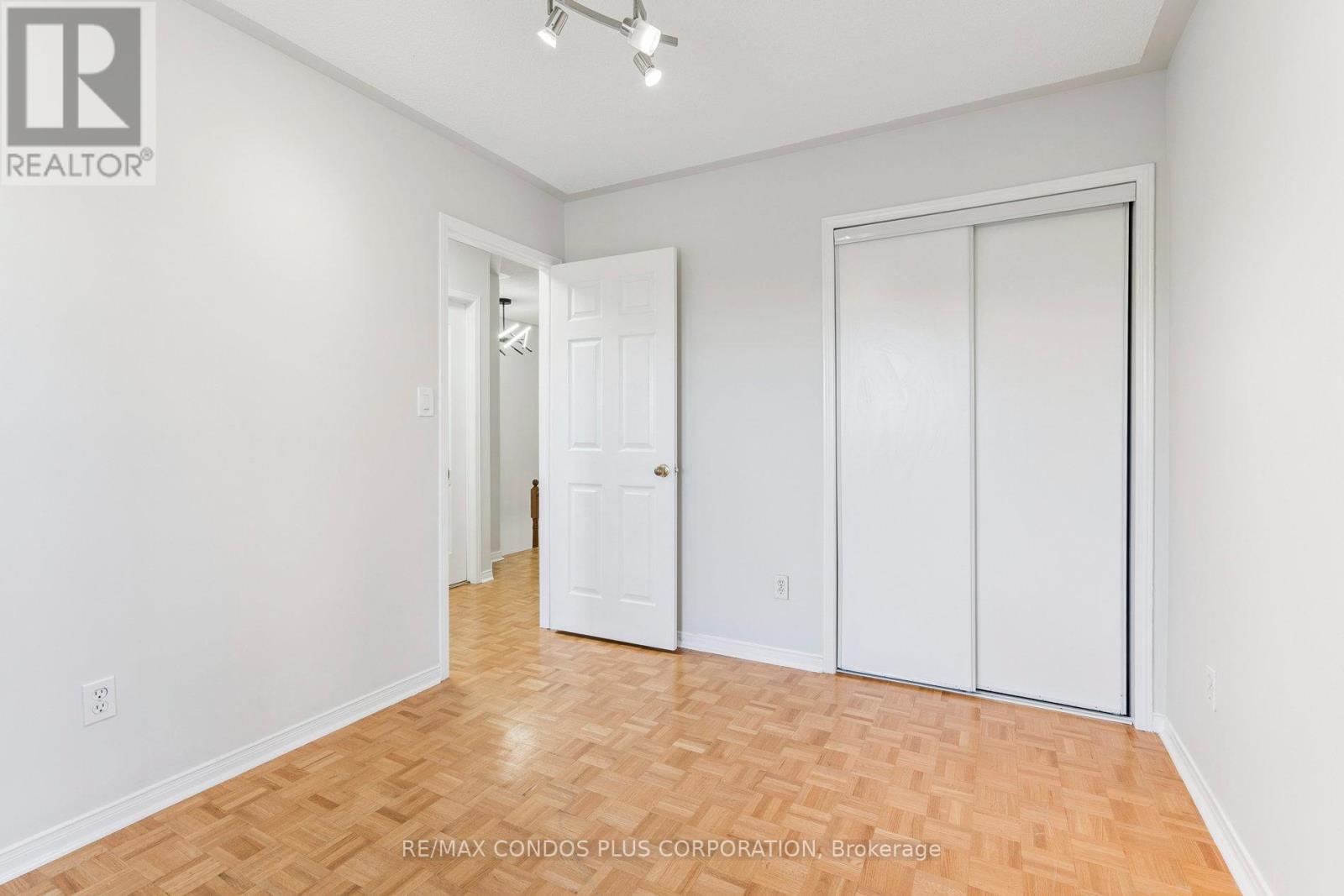 289 Deepsprings Crescent, Vaughan (Vellore Village), Ontario  L6A 3L6 - Photo 21 - N12464704