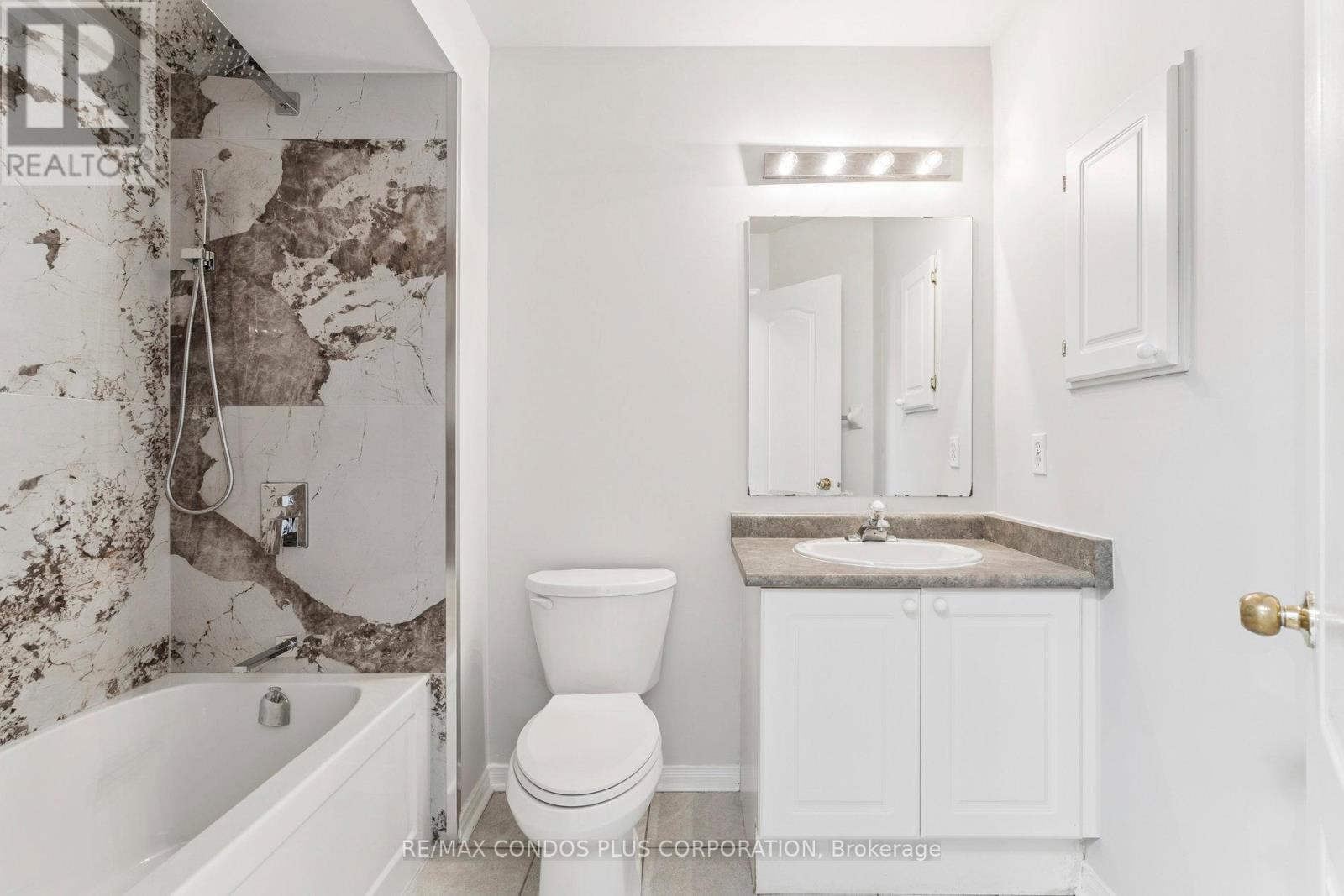 289 Deepsprings Crescent, Vaughan (Vellore Village), Ontario  L6A 3L6 - Photo 22 - N12464704