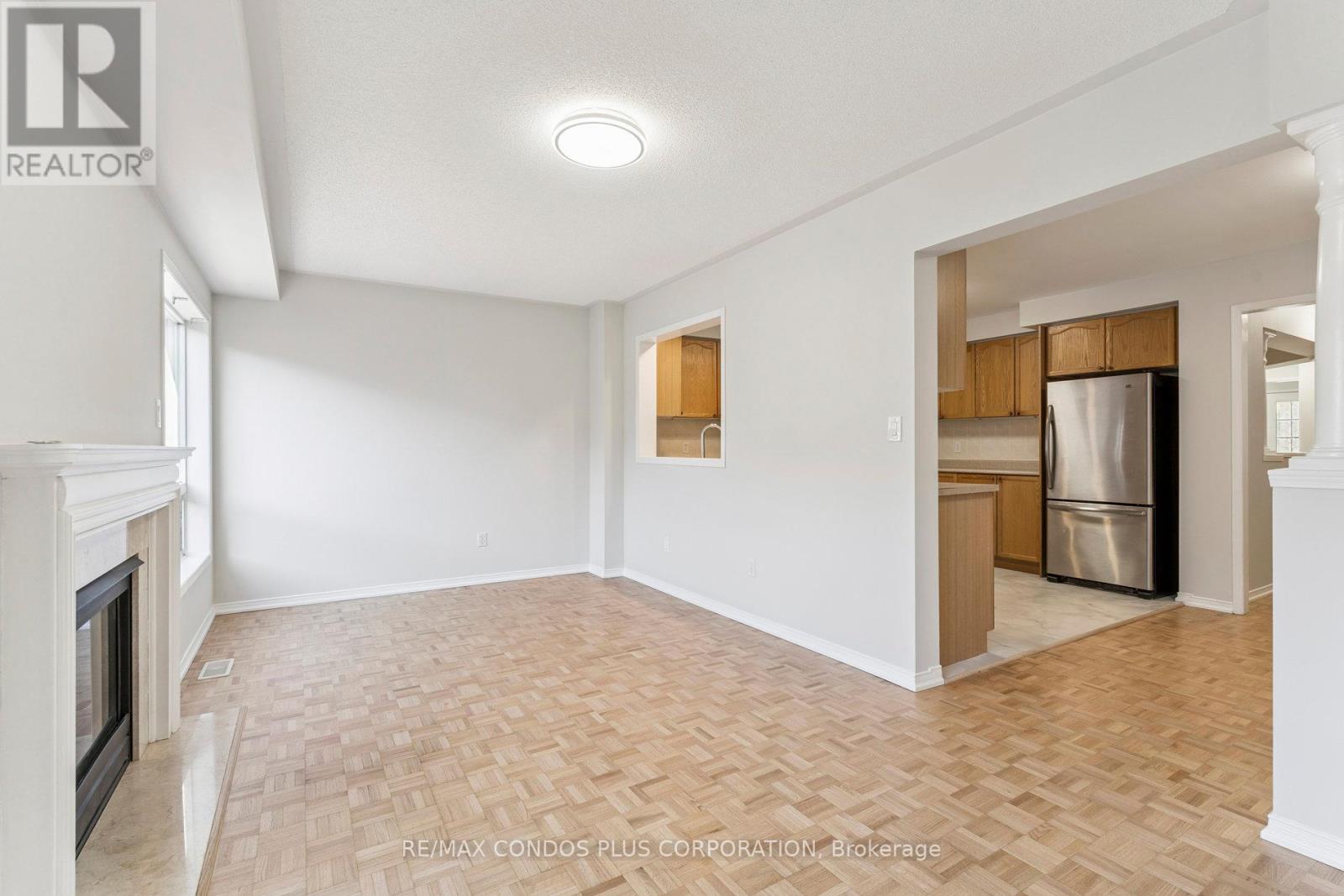 289 Deepsprings Crescent, Vaughan (Vellore Village), Ontario  L6A 3L6 - Photo 9 - N12464704