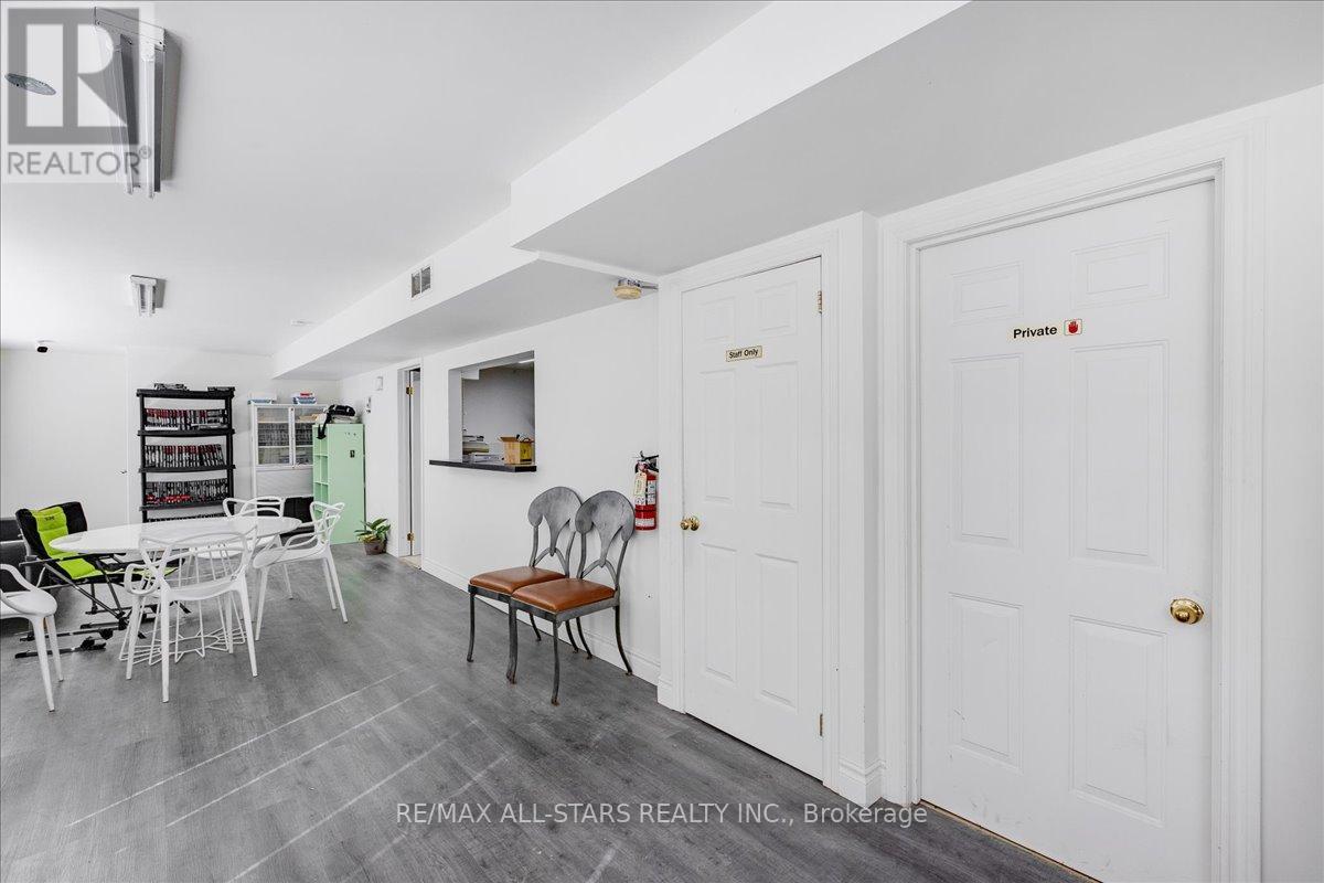 1354 Metro Road, Georgina, Ontario  L0E 1S0 - Photo 11 - N12464714