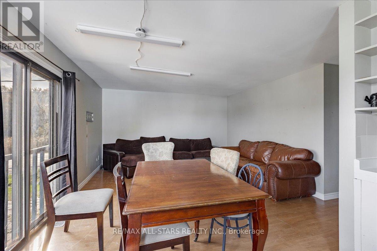 1354 Metro Road, Georgina, Ontario  L0E 1S0 - Photo 22 - N12464714