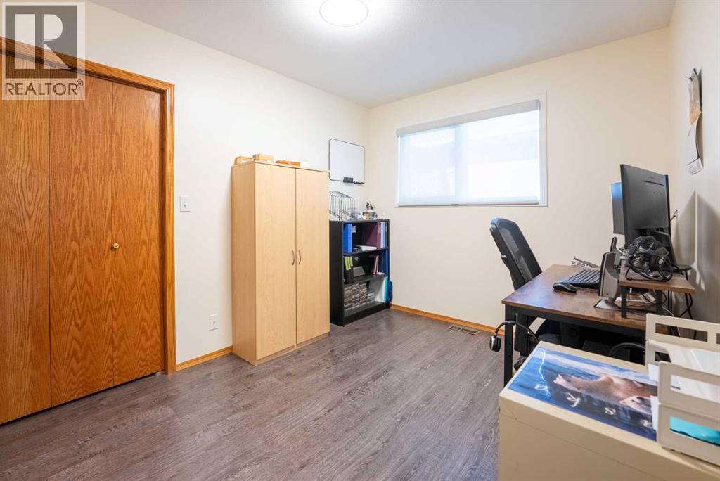 5107 53 Street, Taber, Alberta  T1G 1M4 - Photo 20 - A2262497