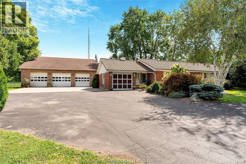MLS# 25026232: 12980 LONGWOODS ROAD, Thamesville, Canada