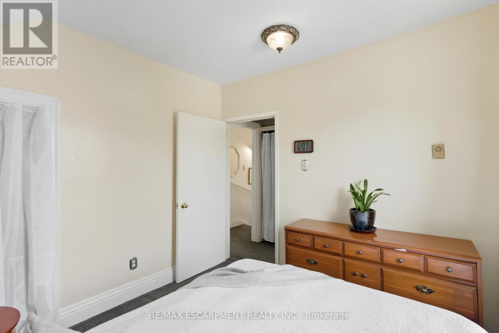 133 Birge Street, Hamilton, Ontario  L8L 3L6 - Photo 18 - X12464713