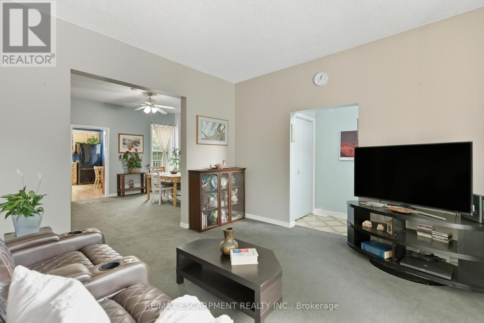 133 Birge Street, Hamilton, Ontario  L8L 3L6 - Photo 3 - X12464713