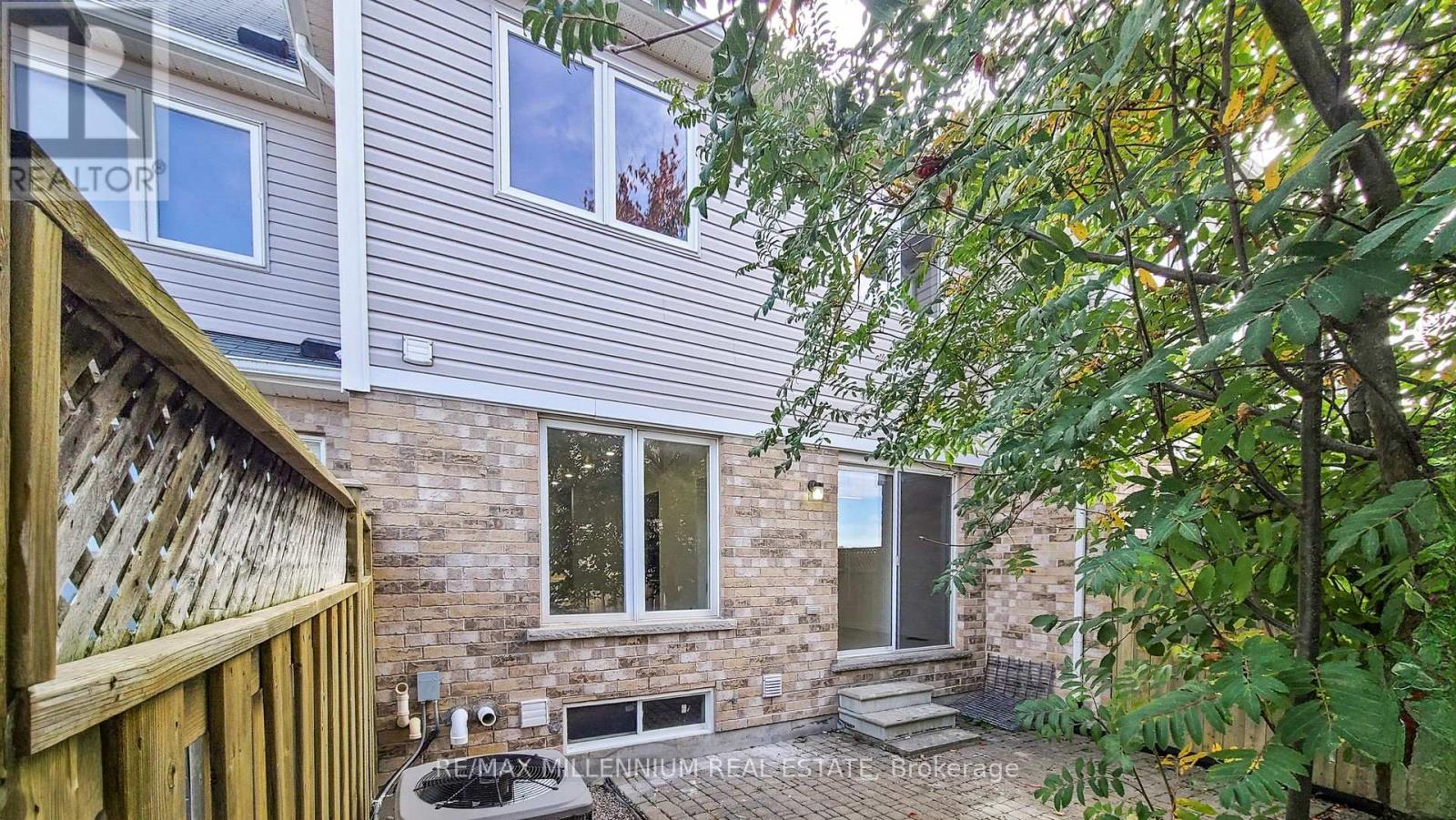 192 Norwich Road, Woolwich, Ontario  N0B 1M0 - Photo 46 - X12464731