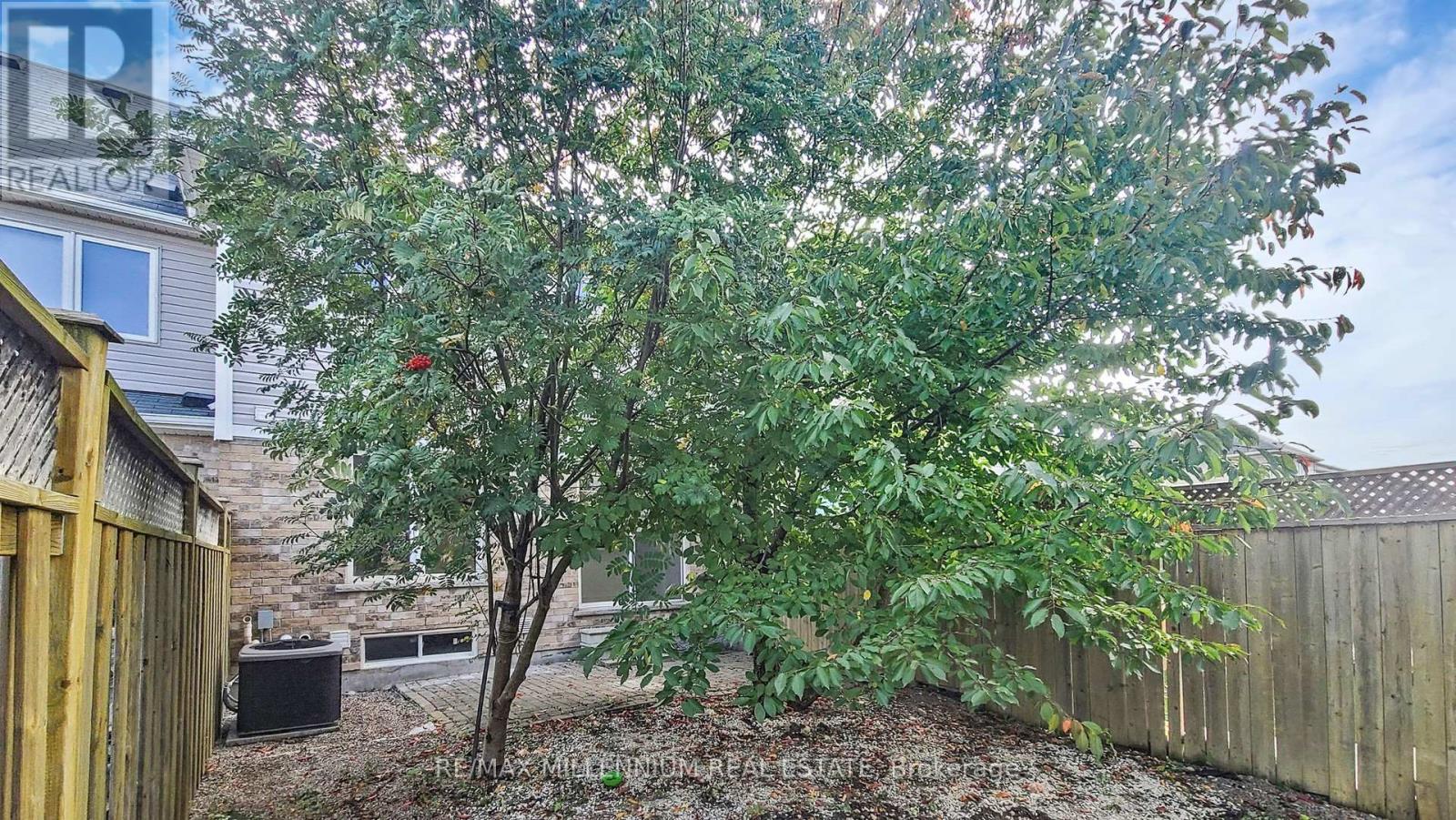 192 Norwich Road, Woolwich, Ontario  N0B 1M0 - Photo 47 - X12464731