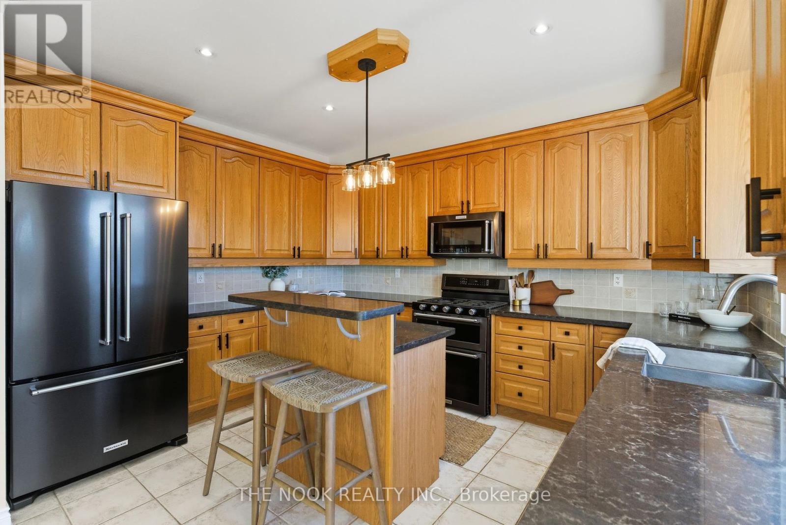 42 Bridle Court, Clarington, Ontario  L1E 2B1 - Photo 12 - E12464766