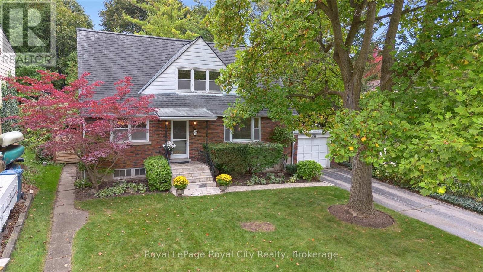 82 METCALFE STREET, Guelph, Ontario