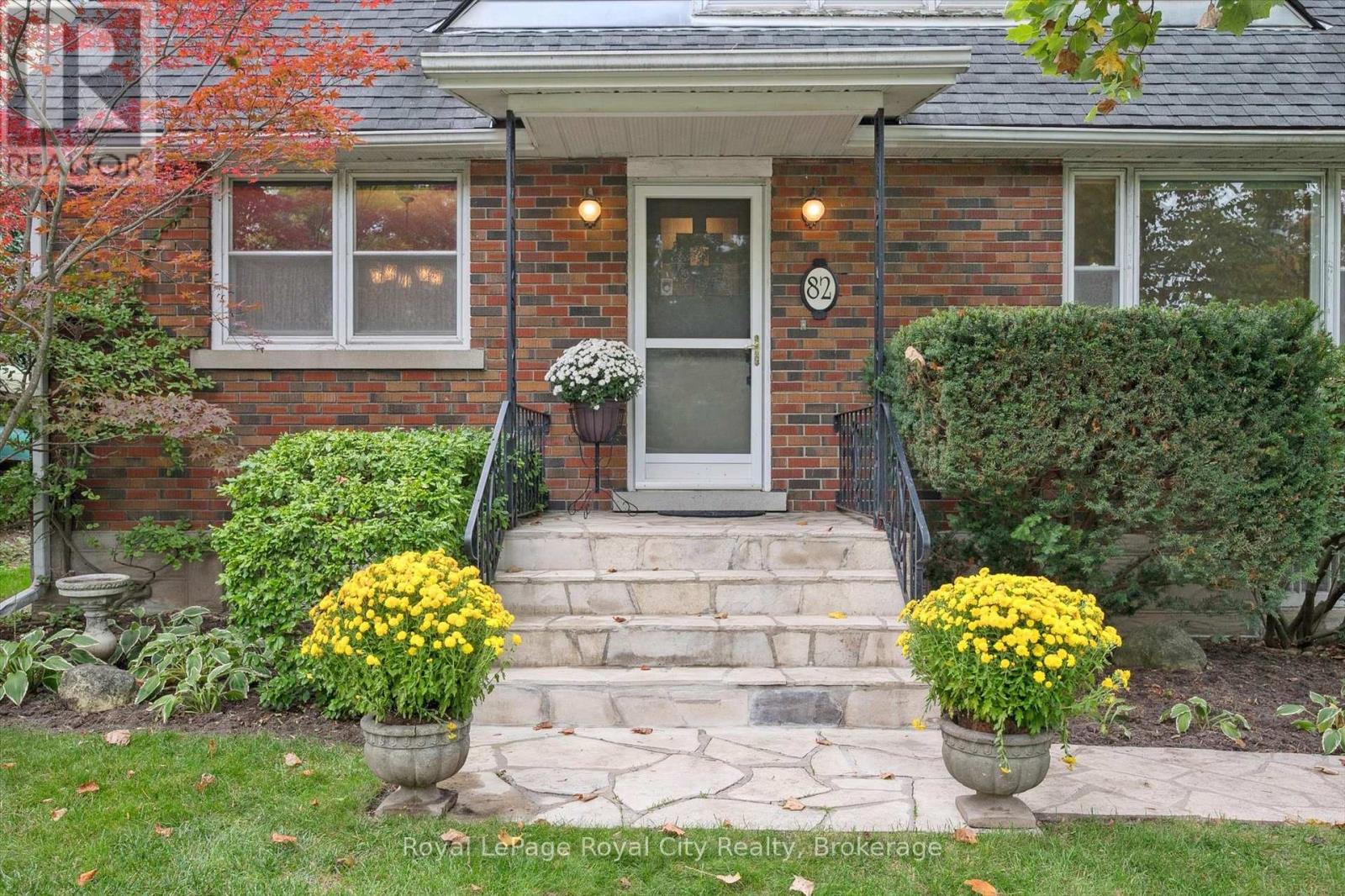 82 Metcalfe Street, Guelph, Ontario  N1E 4X6 - Photo 12 - X12464738