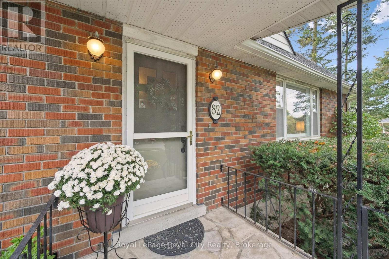 82 Metcalfe Street, Guelph, Ontario  N1E 4X6 - Photo 13 - X12464738