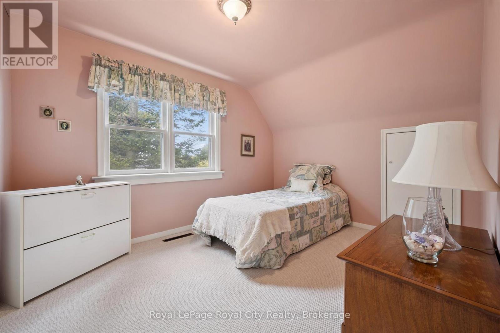 82 Metcalfe Street, Guelph, Ontario  N1E 4X6 - Photo 28 - X12464738