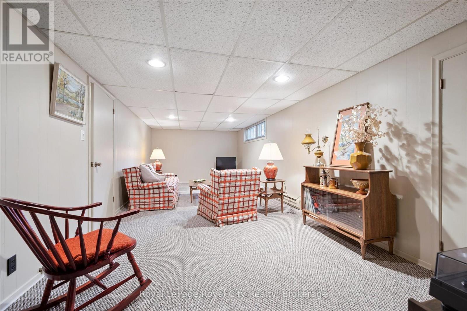 82 Metcalfe Street, Guelph, Ontario  N1E 4X6 - Photo 36 - X12464738