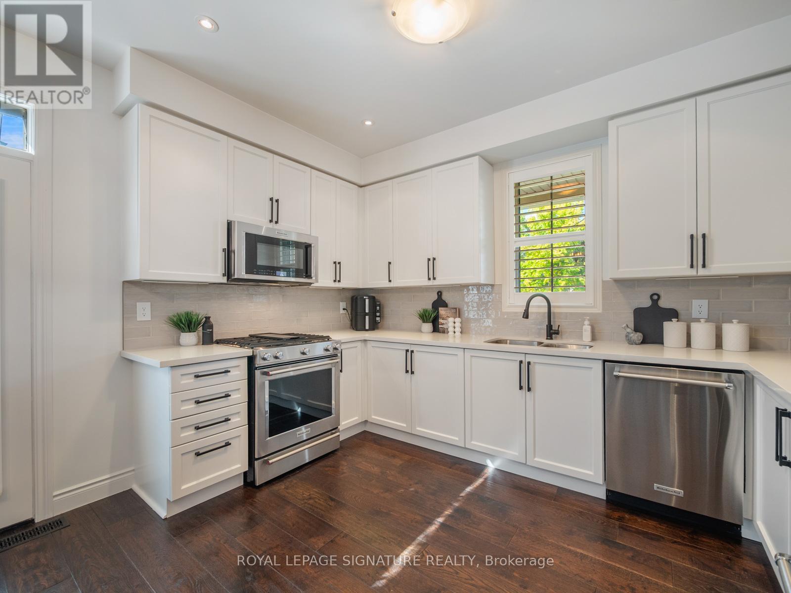 2 Denbury Court, Whitby, Ontario  L1M 2P3 - Photo 15 - E12460447