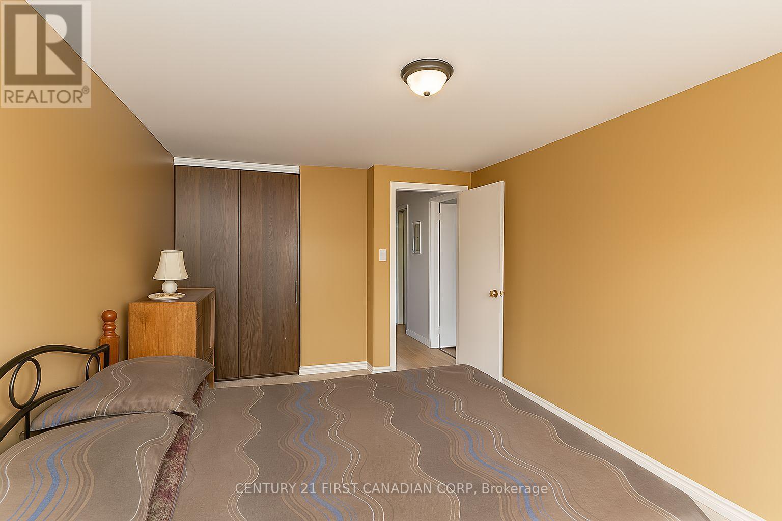 40 - 195 Deveron Crescent, London South, Ontario  N5Z 4J7 - Photo 14 - X12464741