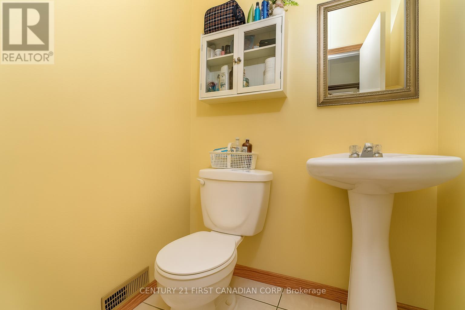 40 - 195 Deveron Crescent, London South, Ontario  N5Z 4J7 - Photo 9 - X12464741