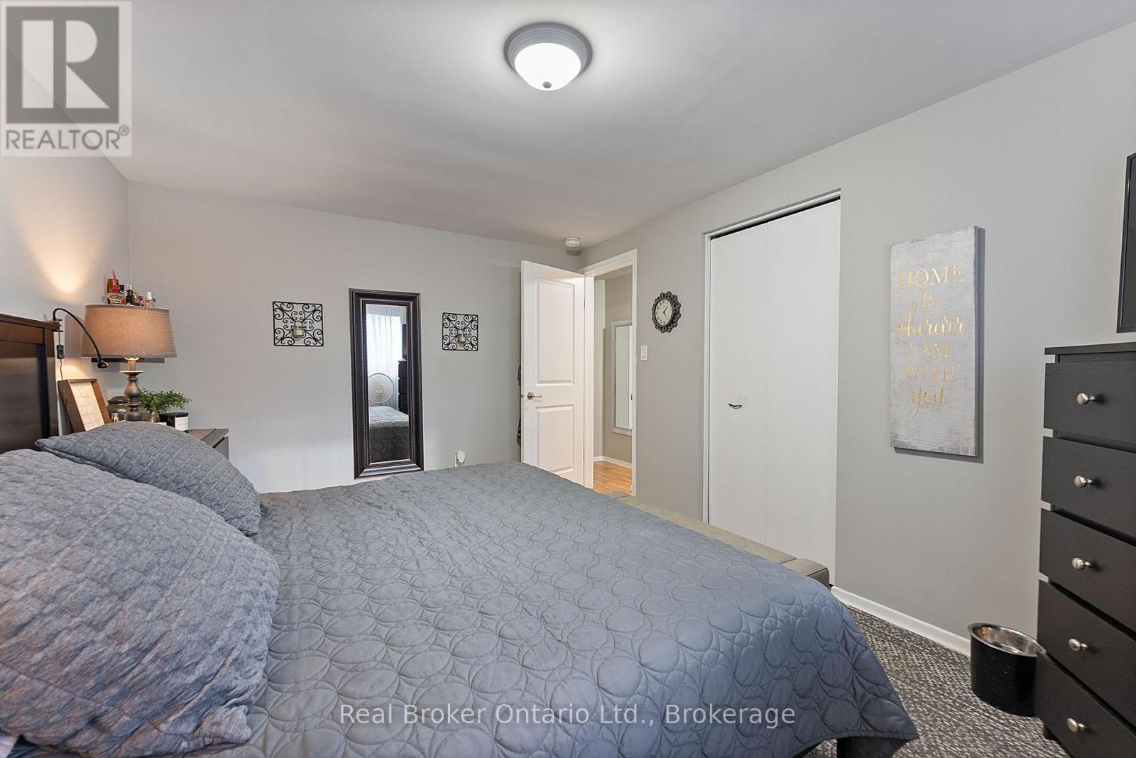 387 Lee Avenue, Waterloo, Ontario  N2K 2G2 - Photo 17 - X12464742