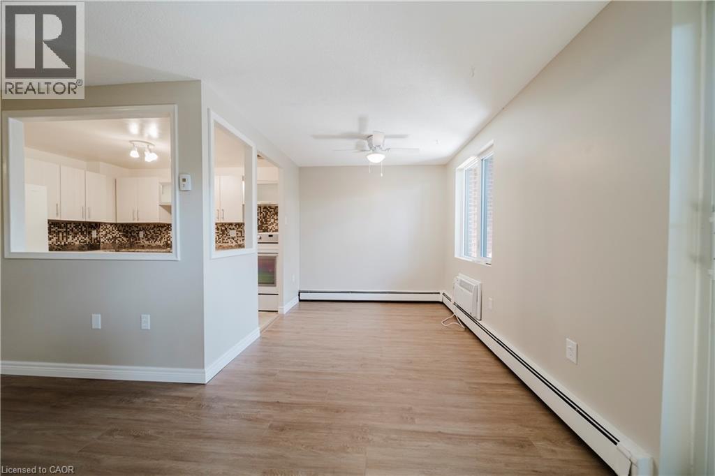 279 Chandler Drive Unit# 110, Kitchener, Ontario  N2E 1X6 - Photo 5 - 40770028