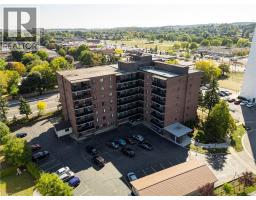 279 CHANDLER Drive Unit# 110, Kitchener, Ontario