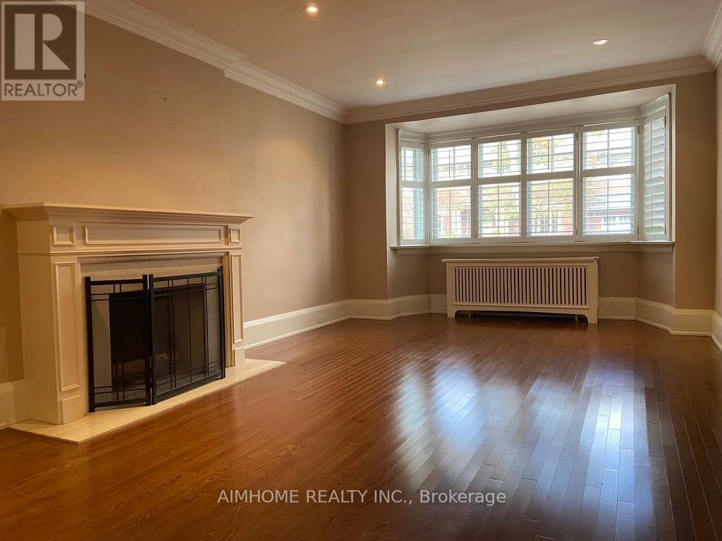 69 St Leonards Avenue, Toronto, Ontario  M4N 1K4 - Photo 5 - C12464769