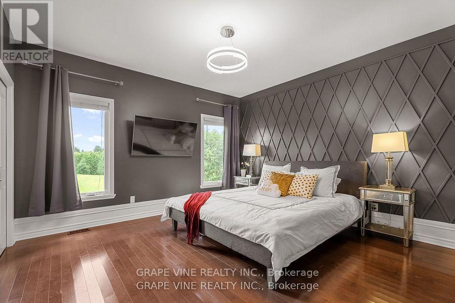 5607 Maklynne Way, Ottawa, Ontario  K0A 3H0 - Photo 17 - X12389686