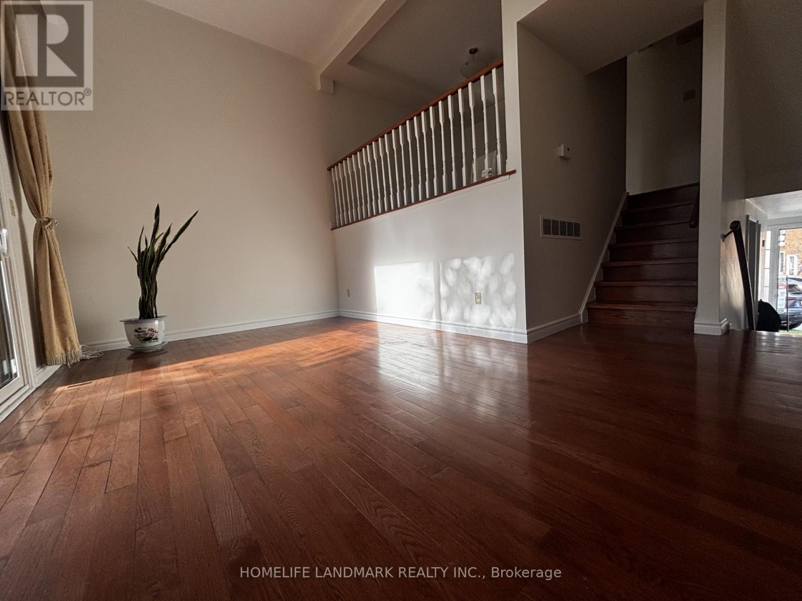 254 Sprucewood Court, Toronto, Ontario  M1W 1P7 - Photo 2 - E12464747