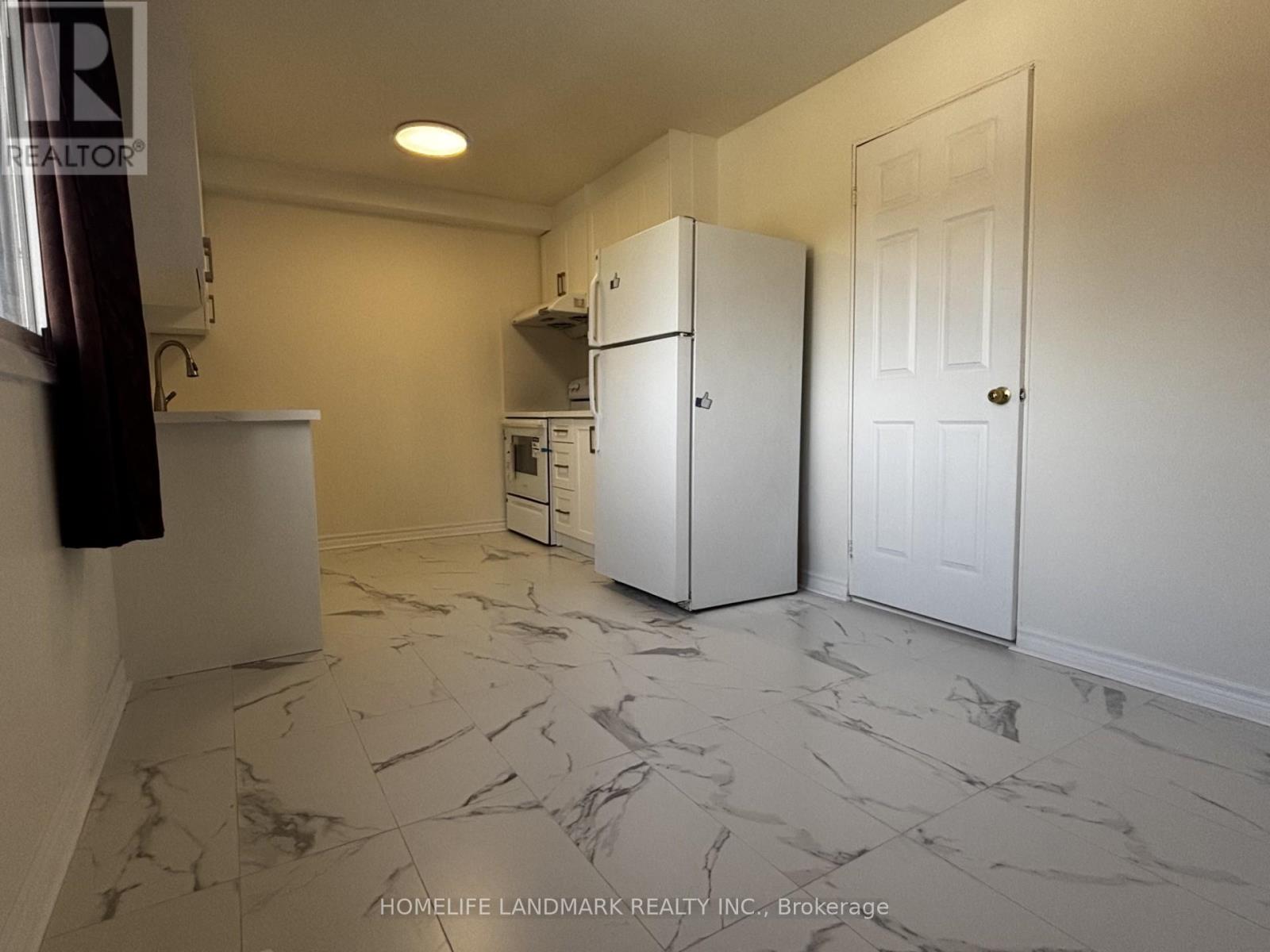 254 Sprucewood Court, Toronto, Ontario  M1W 1P7 - Photo 3 - E12464747