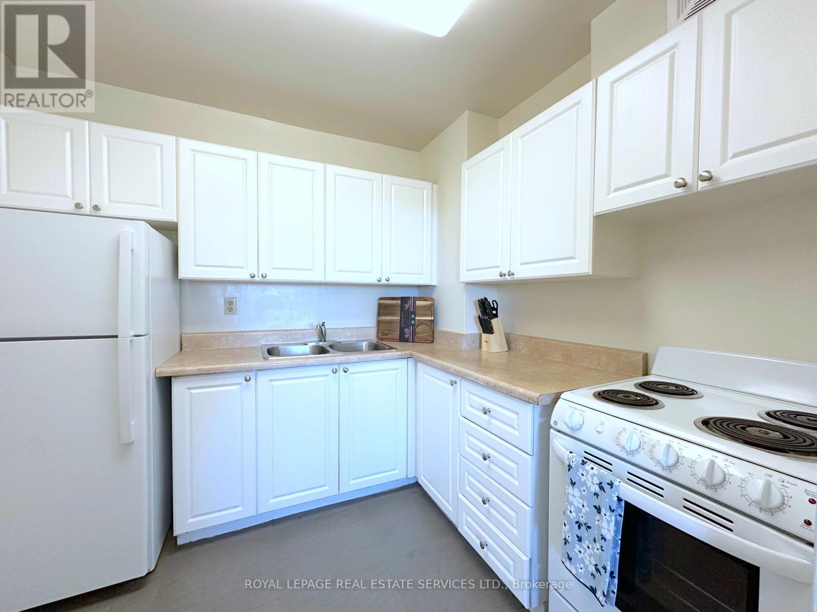 1014 - 30 Denton Avenue, Toronto, Ontario  M1L 4P2 - Photo 5 - E12464755