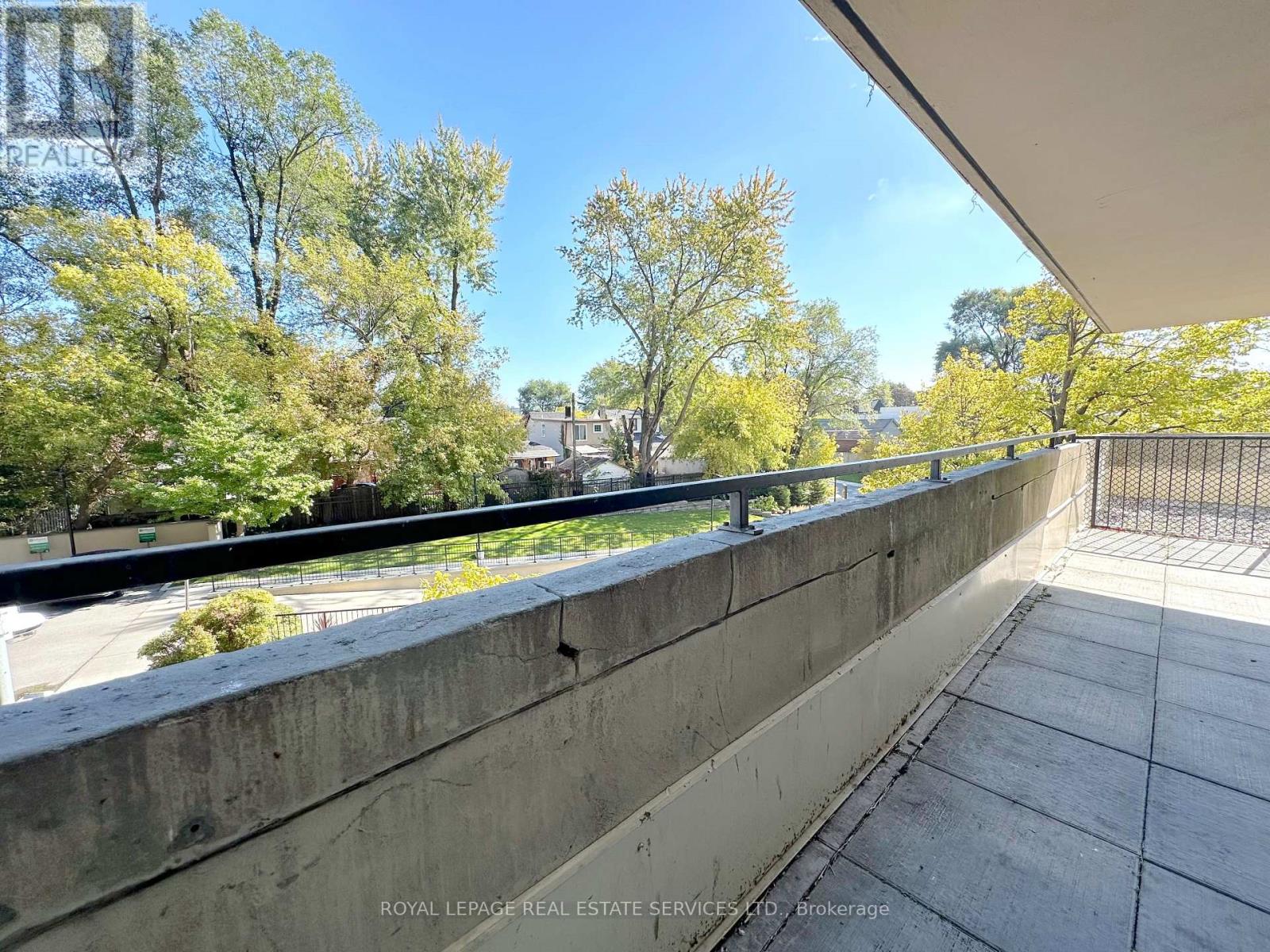 215 - 30 Denton Avenue, Toronto, Ontario  M1L 4P2 - Photo 11 - E12464759