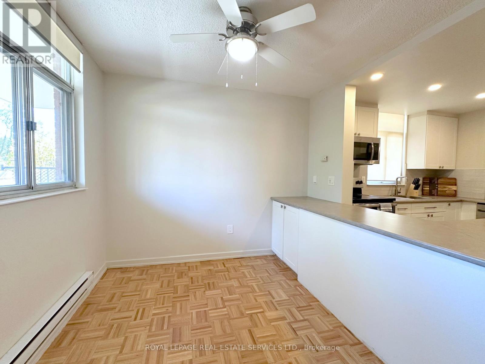 215 - 30 Denton Avenue, Toronto, Ontario  M1L 4P2 - Photo 4 - E12464759