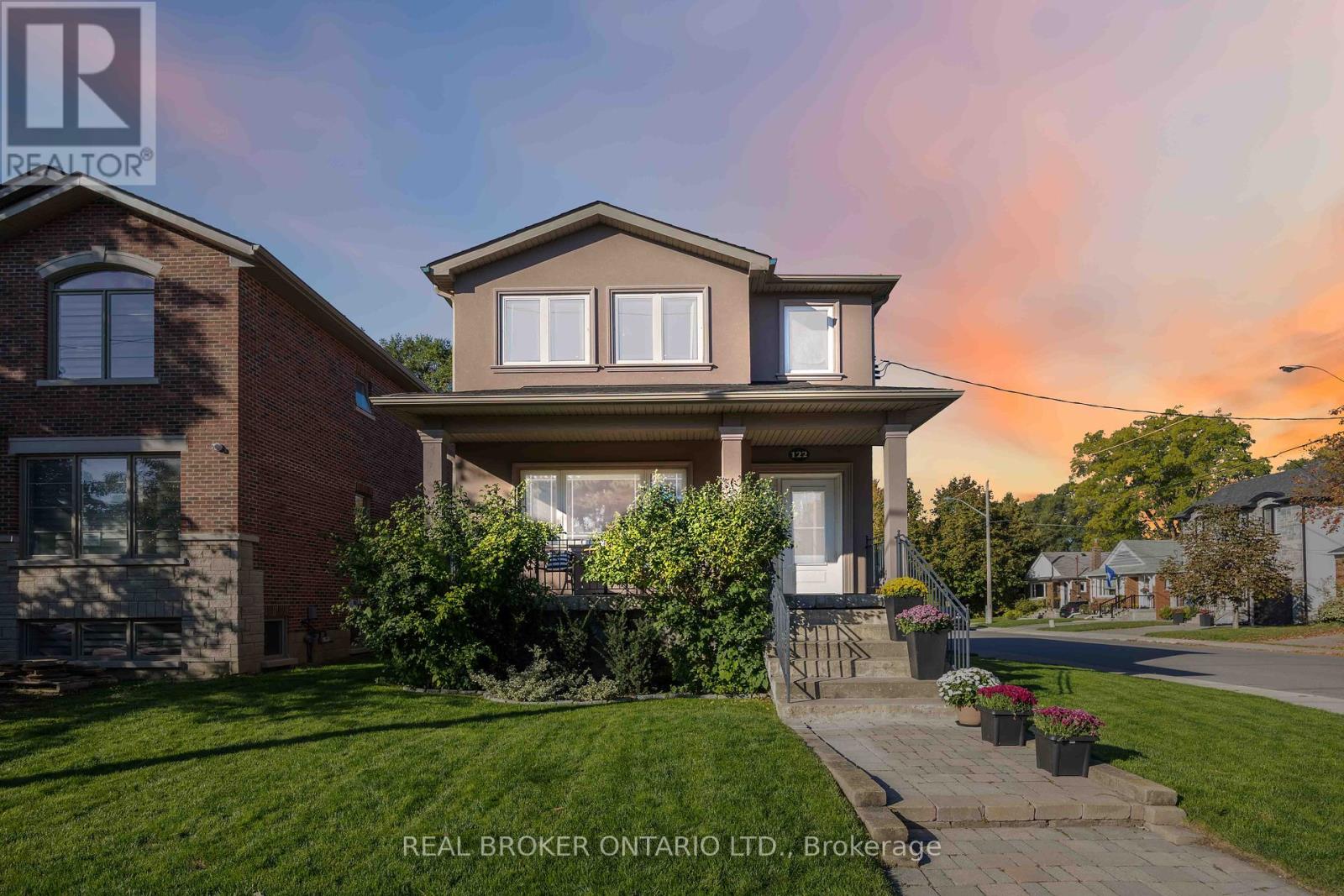 122 CEDARCREST BOULEVARD, Toronto, Ontario